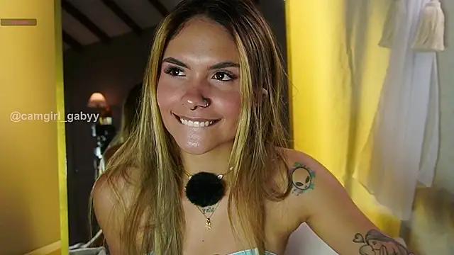 Snapshot of Gaby_Ferrer chatting on 05-18-26, 02:56 Gaby Ferrer online show from 05-18-26, 02:56