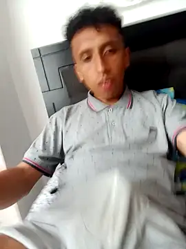 Alex-col online show from 12-31-24, 09:28