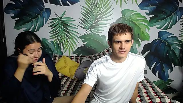 Snapshot of Gurvinder_1 chatting on 02-20-25, 11:20 Gurvinder 1 online show from 02-20-25, 11:20