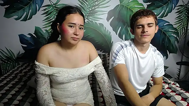 Snapshot of Gurvinder_1 chatting on 02-20-25, 02:24 Gurvinder 1 online show from 02-20-25, 02:24