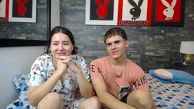 Snapshot of Gurvinder_1 chatting on 03-18-25, 01:21 Gurvinder 1 online show from 03-18-25, 01:21