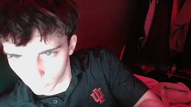 Snapshot of cw1ss chatting on 11-14-25, 02:54 cw1ss online show from 11-14-25, 02:54