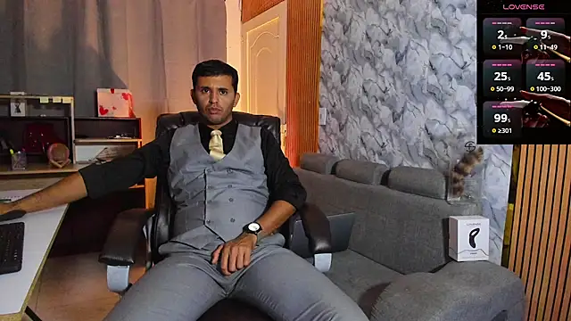 Hideintheoffice online show from 02-13-26, 05:14