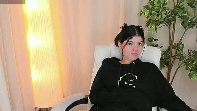 Maddy bennet online show from 03-07-25, 07:30