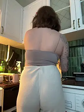 MayaMystic online show from 01-06-26, 01:04