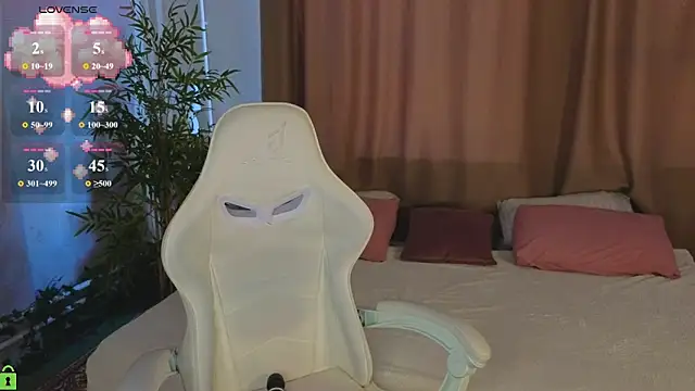 Snapshot of Cheryl__Brown chatting on 07-02-26, 03:56 Cheryl Brown online show from 07-02-26, 03:56