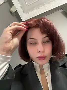Snapshot of AmmyRich1 chatting on 05-15-26, 02:13 AmmyRich1 online show from 05-15-26, 02:13