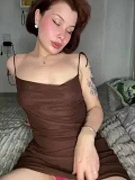 Snapshot of AmmyRich1 chatting on 06-12-26, 06:12 AmmyRich1 online show from 06-12-26, 06:12