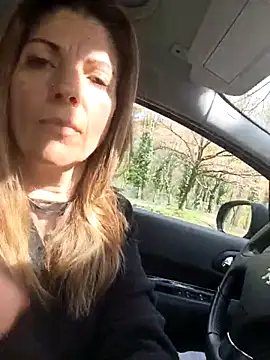 sansan2411 online show from 03-12-26, 12:33