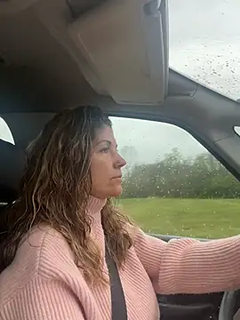 sansan2411 online show from 03-22-26, 08:40