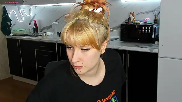 Sweet white chocolate online show from 03-04-26, 09:10