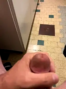 mikiss789 online show from 11-08-25, 03:50