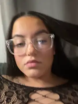 Snapshot of shelovesc chatting on 02-21-25, 10:48 shelovesc online show from 02-21-25, 10:48