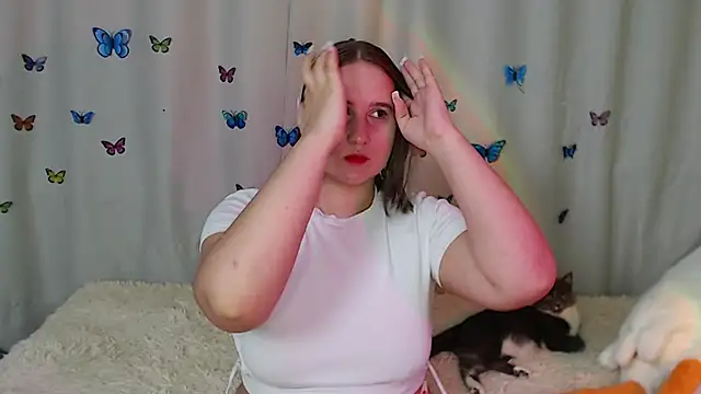 Snapshot of Phantommira chatting on 02-07-25, 10:09 Phantommira online show from 02-07-25, 10:09