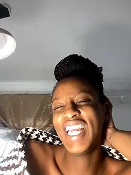 teddy04 online show from 11-14-25, 01:10