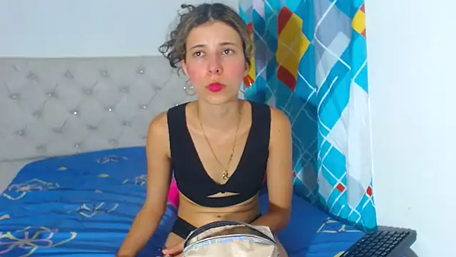 evaFiore online show from 03-01-25, 04:15