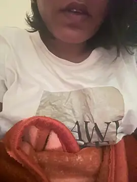 priyadevi17 online show from 01-25-25, 11:44