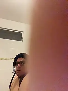 NikkelSofia online show from 03-29-26, 08:36