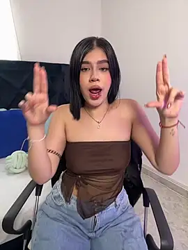 Lily Woodz online show from 02-03-26, 07:08