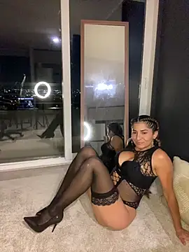 AlejandritaMilano online show from 03-08-26, 01:25