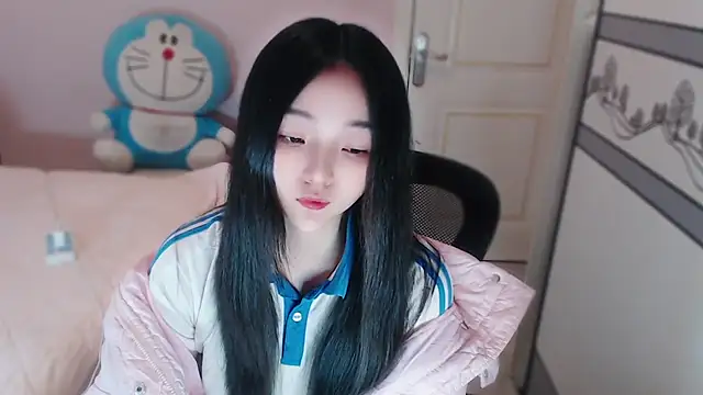 xiao-xiao-D online show from 11-26-25, 08:37