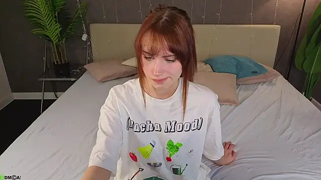 Mollly Rouge online show from 04-29-26, 12:16