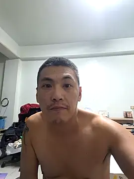 Snapshot of bb770504 chatting on 12-21-24, 01:32 bb770504 online show from 12-21-24, 01:32