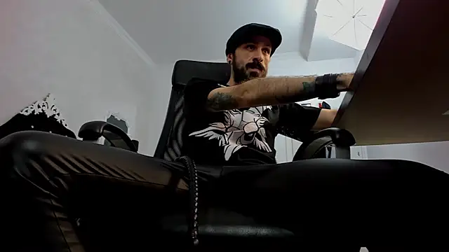 AxelColton online show from 01-02-25, 12:57