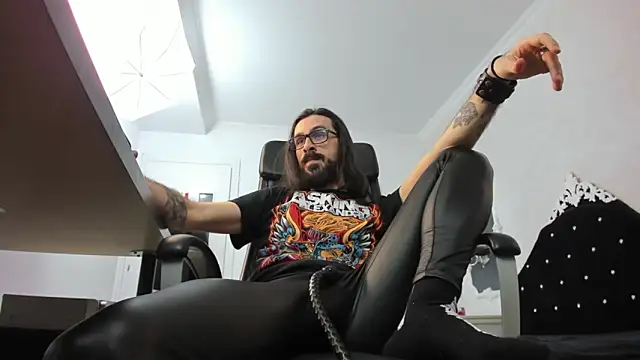 AxelColton online show from 01-03-25, 09:58