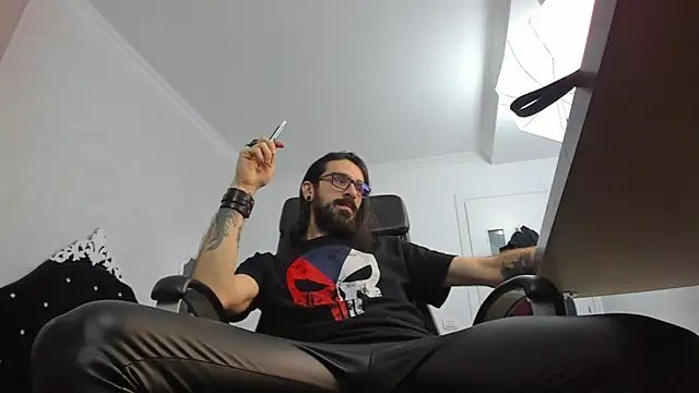 AxelColton online show from 01-05-25, 06:13