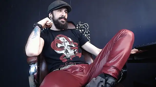 AxelColton online show from 03-07-25, 05:40