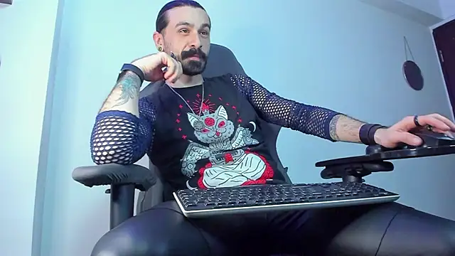 AxelColton online show from 03-03-26, 06:03