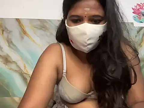 Tamil Sanjana  online show from 12-14-25, 01:27