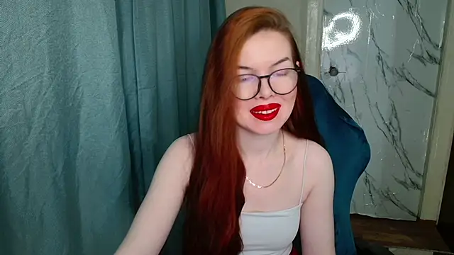 Snapshot of u_mistress_Anna chatting on 02-24-25, 03:55 u mistress Anna online show from 02-24-25, 03:55