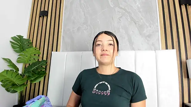 Snapshot of Samantha_Good chatting on 06-25-26, 11:48 Samantha Good online show from 06-25-26, 11:48