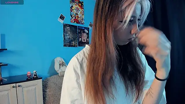  Mindy  online show from 01-22-25, 03:20