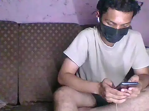 Snapshot of king_dick_0 chatting on 02-01-26, 10:25 king dick 0 online show from 02-01-26, 10:25