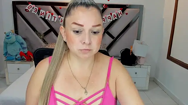 natalia5560 online show from 09-23-25, 12:08