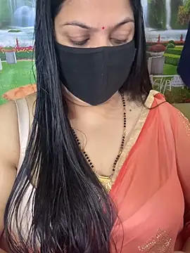 FlatVincy4 online show from 11-02-25, 04:37