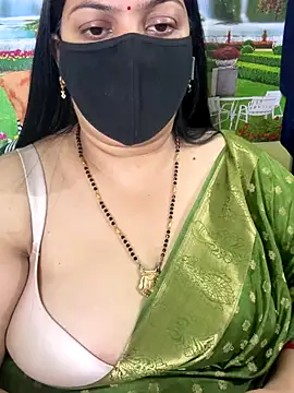 FlatVincy4 online show from 11-05-25, 03:23