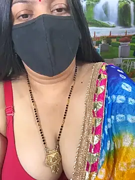 FlatVincy4 online show from 11-08-25, 04:12