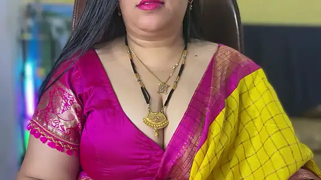 Snapshot of FlatVincy4 chatting on 02-04-26, 04:07 FlatVincy4 online show from 02-04-26, 04:07