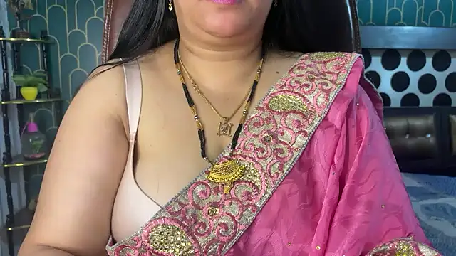 Snapshot of FlatVincy4 chatting on 02-16-26, 07:15 FlatVincy4 online show from 02-16-26, 07:15