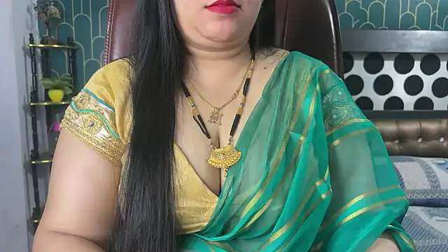 Snapshot of FlatVincy4 chatting on 02-18-26, 04:08 FlatVincy4 online show from 02-18-26, 04:08