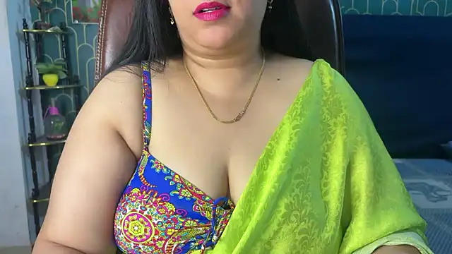 Snapshot of FlatVincy4 chatting on 02-28-26, 04:13 FlatVincy4 online show from 02-28-26, 04:13