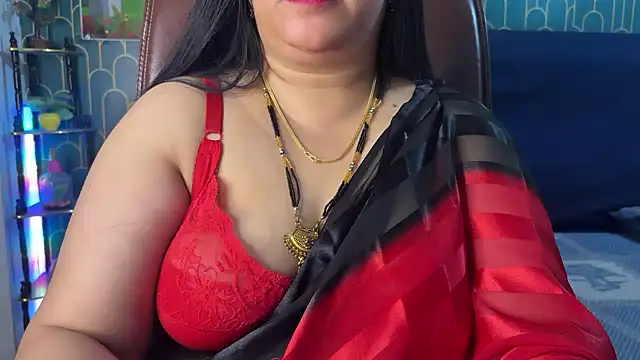 Snapshot of FlatVincy4 chatting on 02-28-26, 04:19 FlatVincy4 online show from 02-28-26, 04:19