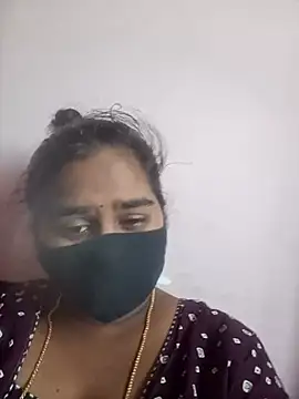 Snapshot of telugu_indhu_0001 chatting on 05-28-26, 06:00 telugu indhu 0001 online show from 05-28-26, 06:00