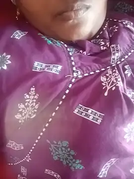 Snapshot of telugu_indhu_0001 chatting on 05-30-26, 05:59 telugu indhu 0001 online show from 05-30-26, 05:59
