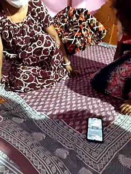 Snapshot of Baby-Dolly- chatting on 02-10-26, 06:23 Baby-Dolly- online show from 02-10-26, 06:23