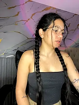 Rosita forever  online show from 11-02-25, 01:02